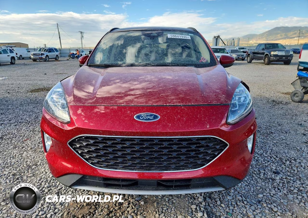 2020 Ford Escape Titanium VIN:1FMCU9J95LUC24778 - 5