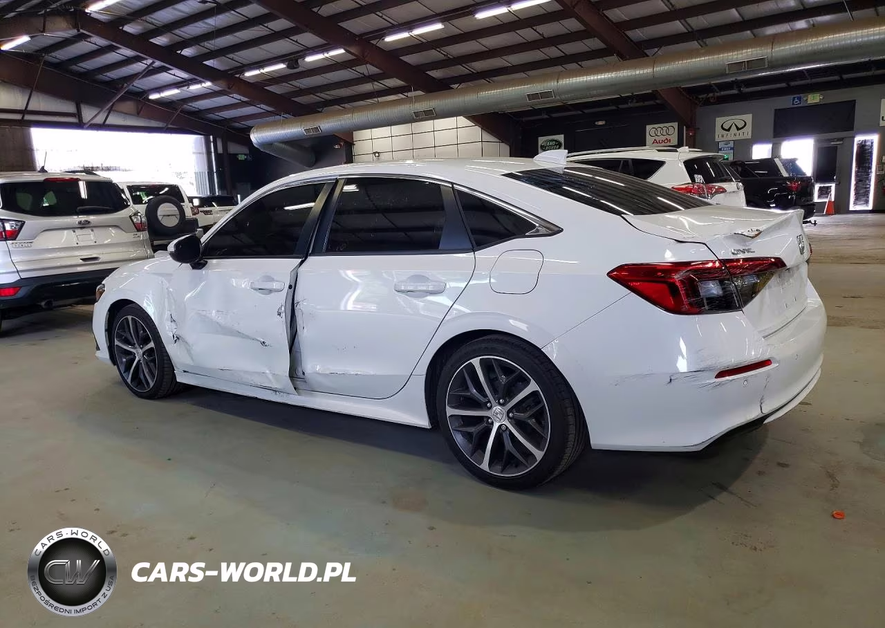 2024 Honda Civic Touring VIN:2HGFE1F92RH326383 - 2