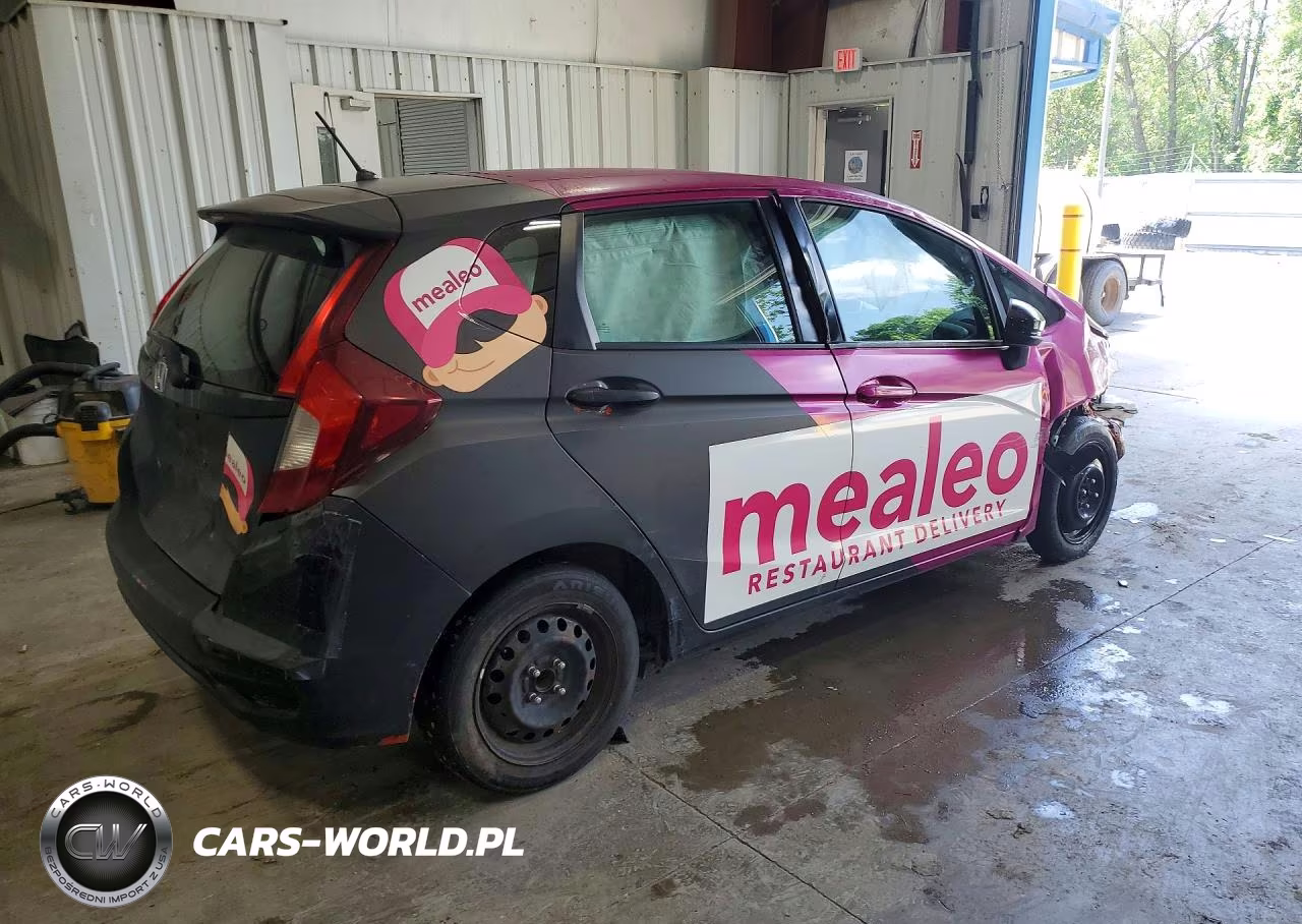 2018 Honda Fit Lx VIN:3HGGK5H4XJM730074 - 3
