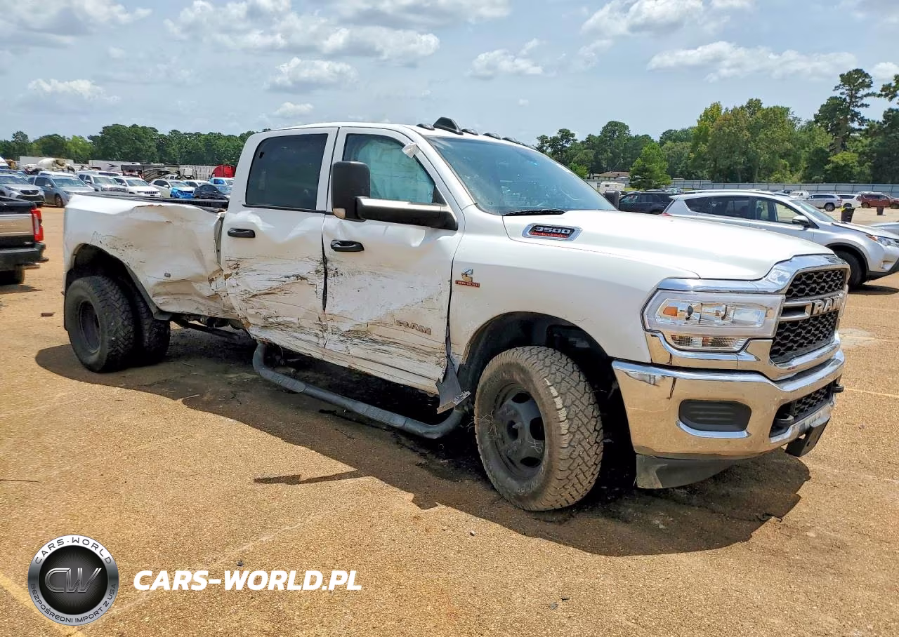 2020 Ram 3500 Tradesman VIN:3C63RRGL8LG198275 - 4