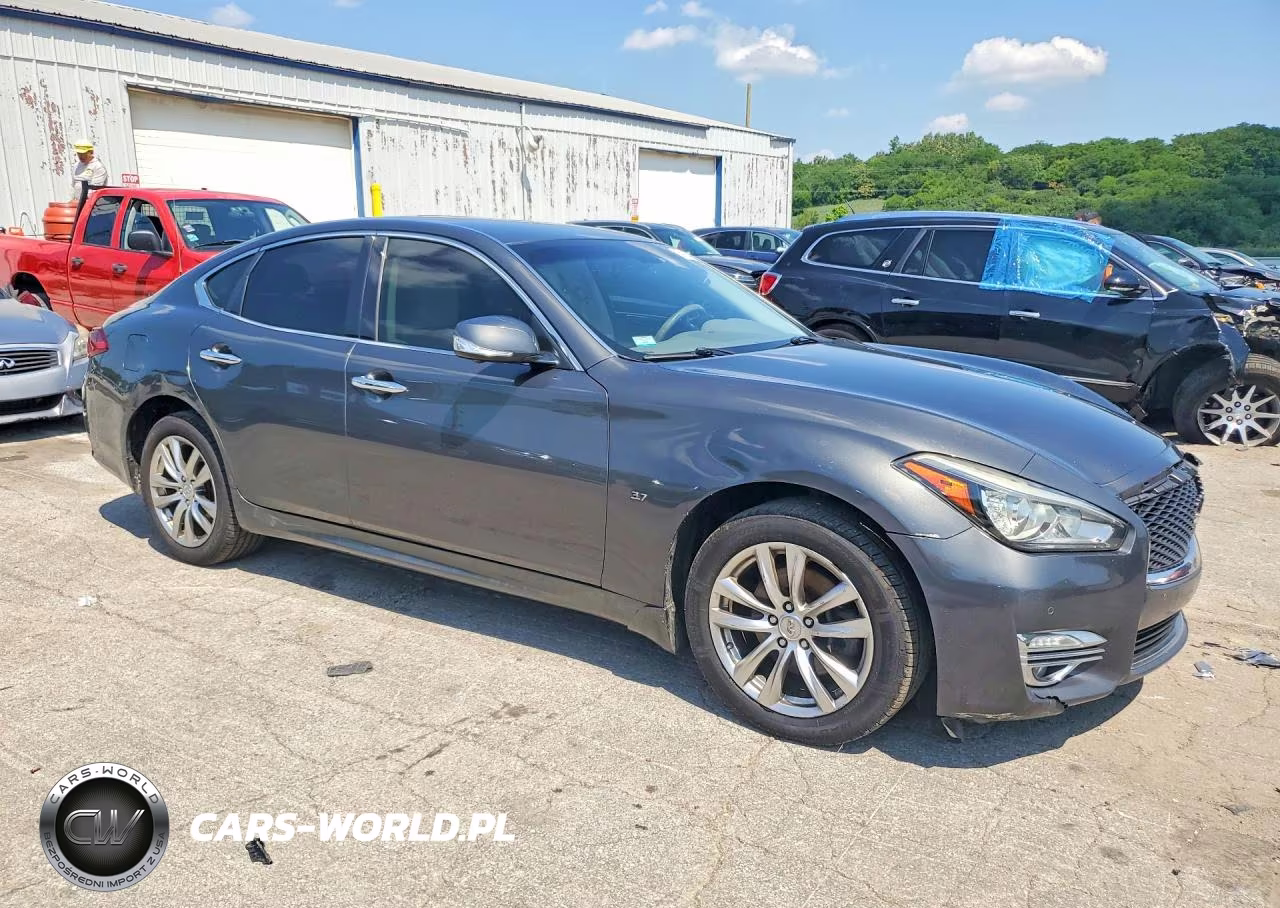 2015 Infiniti Q70 3.7 VIN:JN1BY1AR4FM562038 - 4