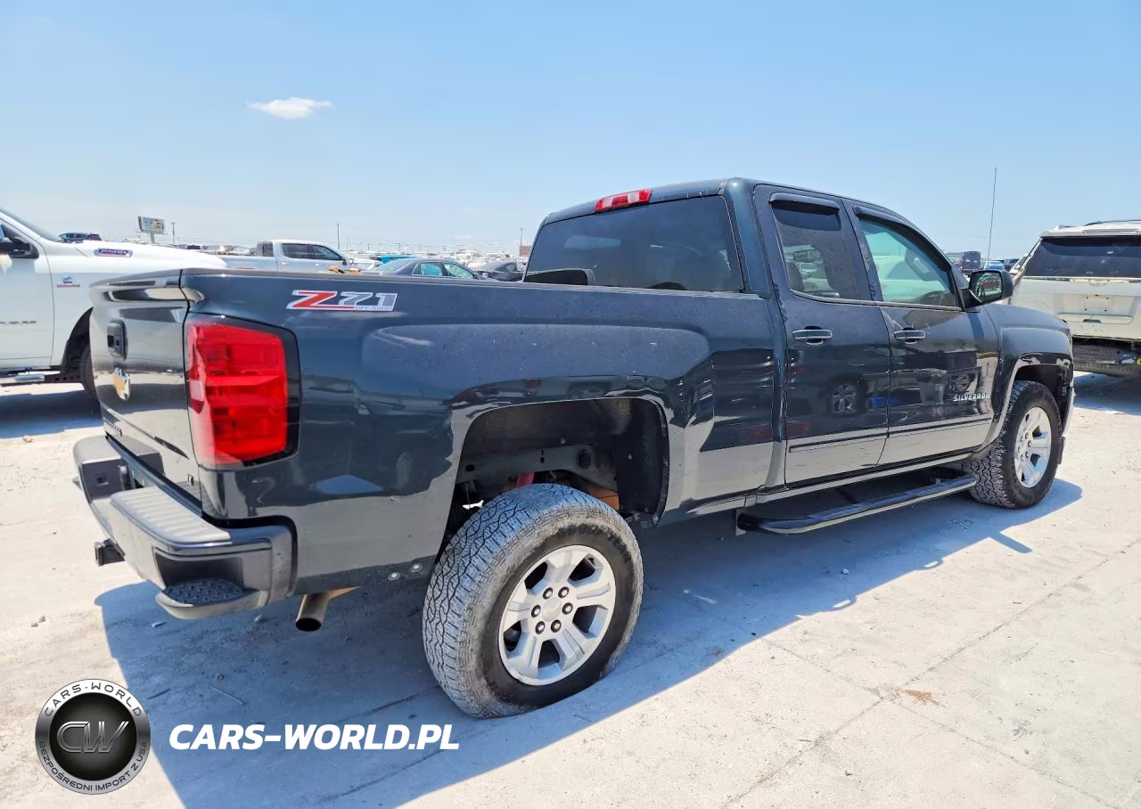 2017 Chevrolet Silverado K1500 Lt VIN:1GCVKREC7HZ327543 - 3