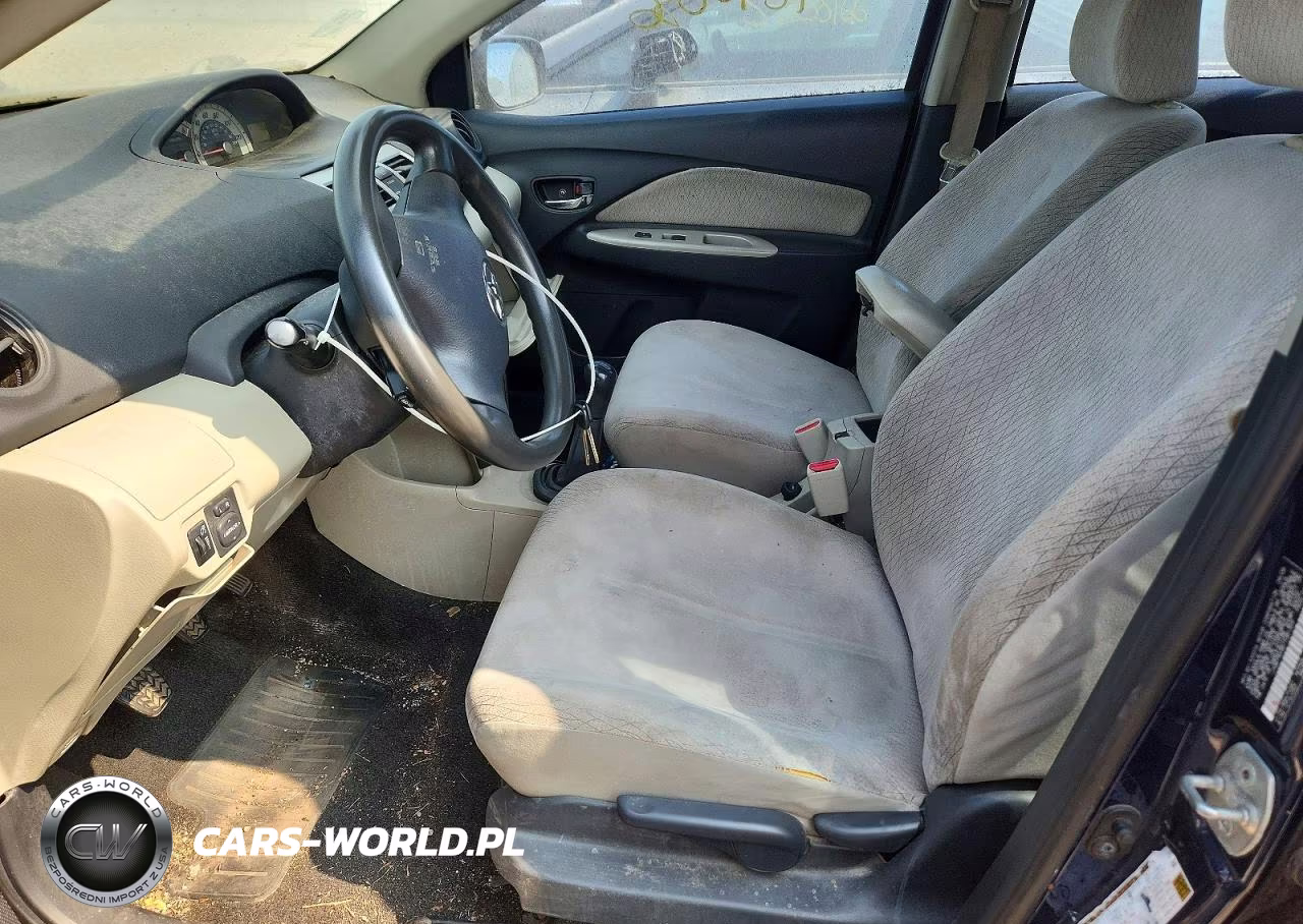 2007 Toyota Yaris Base VIN:JTDBT923871081359 - 7