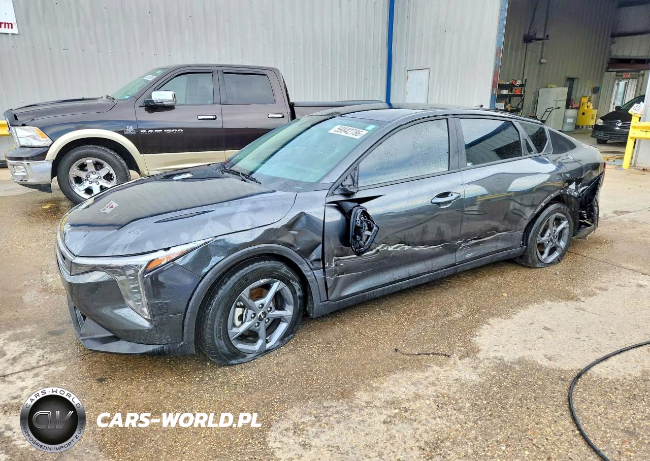 2025 Kia K4 Lxs – zdjęcie 1 z 12