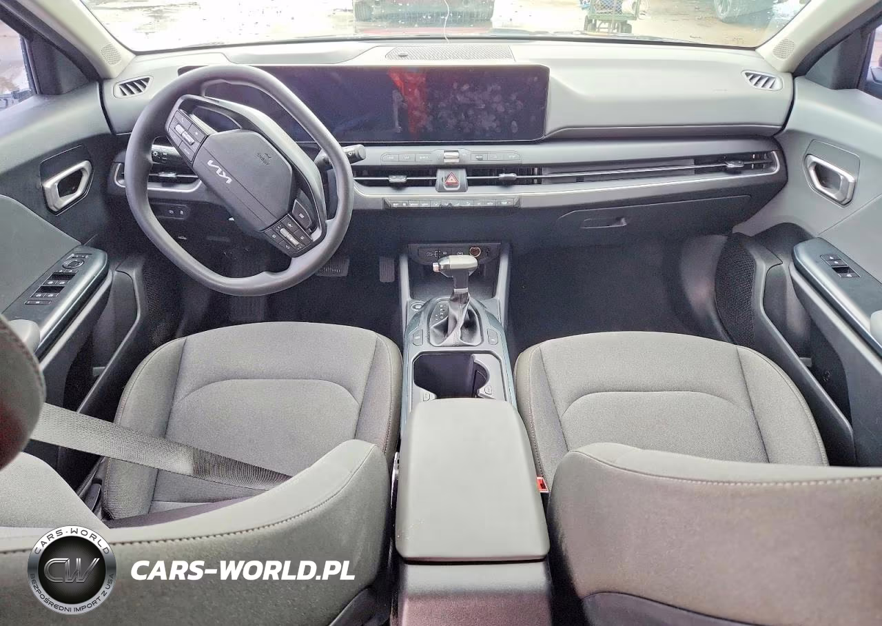 2025 Kia K4 Lxs VIN:3KPFT4DE7SE185480 - 8