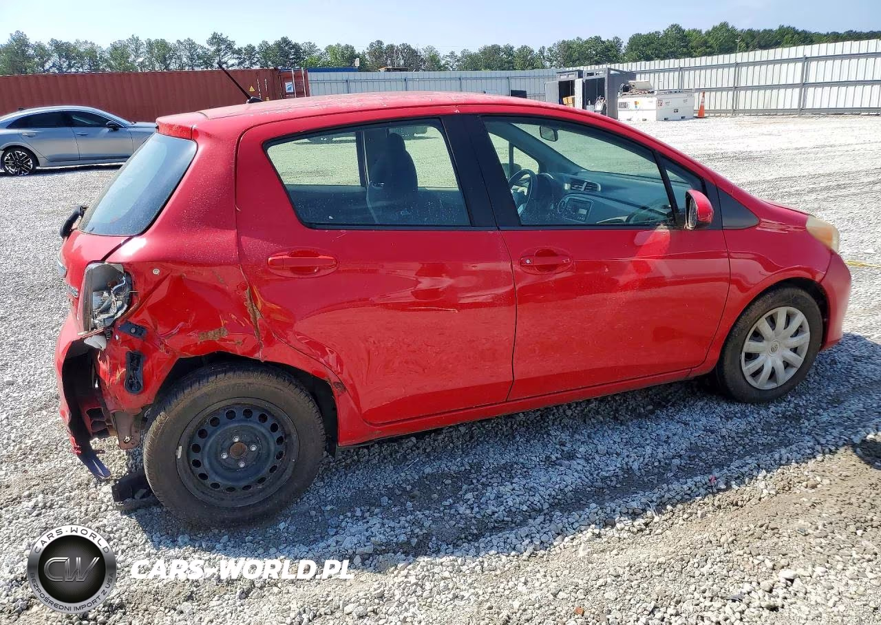 2012 Toyota Yaris 5-Door Le VIN:JTDKTUD34CD537544 - 3