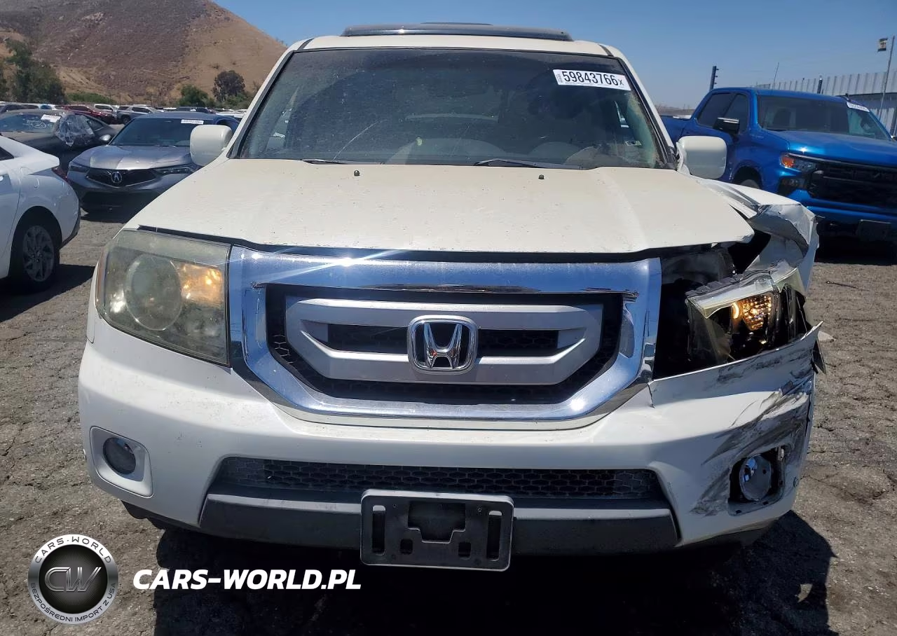 2011 Honda Pilot Touring VIN:5FNYF3H97BB052252 - 5