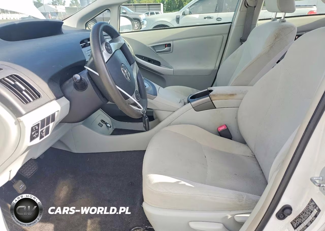 2013 Toyota Prius Three VIN:JTDKN3DU4D5573386 - 7