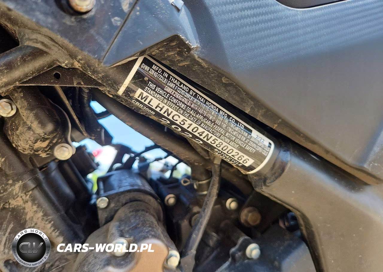 HONDA CBR300 R VIN:MLHNC5104N5800266 - 9