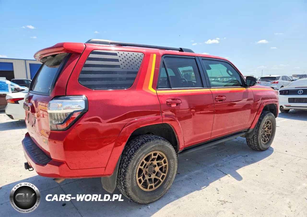 2023 Toyota 4Runner 40Th Anniversary Special Edition VIN:JTEUU5JR0P6169454 - 3