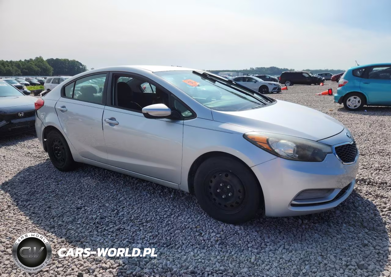 2015 Kia Forte Lx VIN:KNAFK4A6XF5432702 - 4