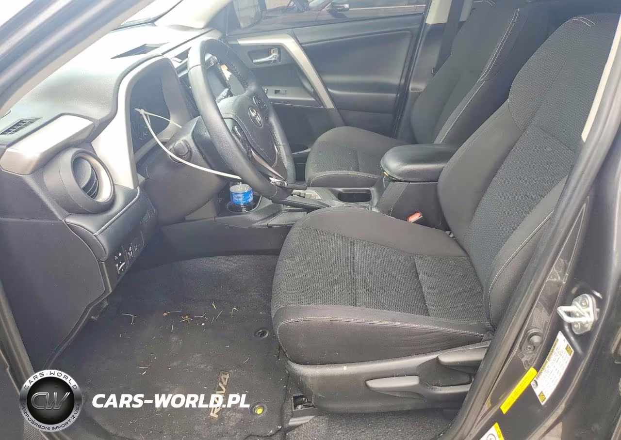 2018 Toyota Rav4 Xle VIN:2T3WFREV4JW509376 - 7