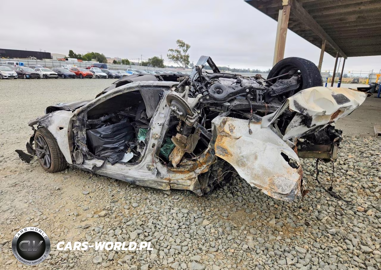 2023 Tesla Model 3 VIN:5YJ3E1EA3PF464546 - 2