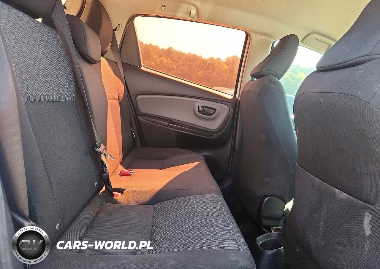 2015 Toyota Yaris 5-Door L VIN:VNKKTUD33FA023827 - 11