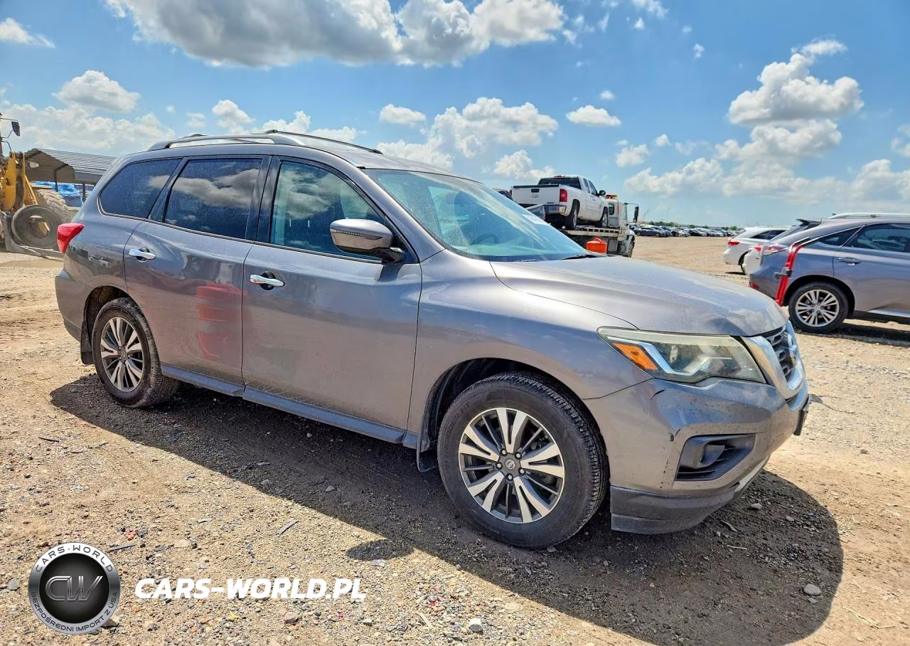 2017 Nissan Pathfinder S VIN:5N1DR2MN4HC672593 - 4