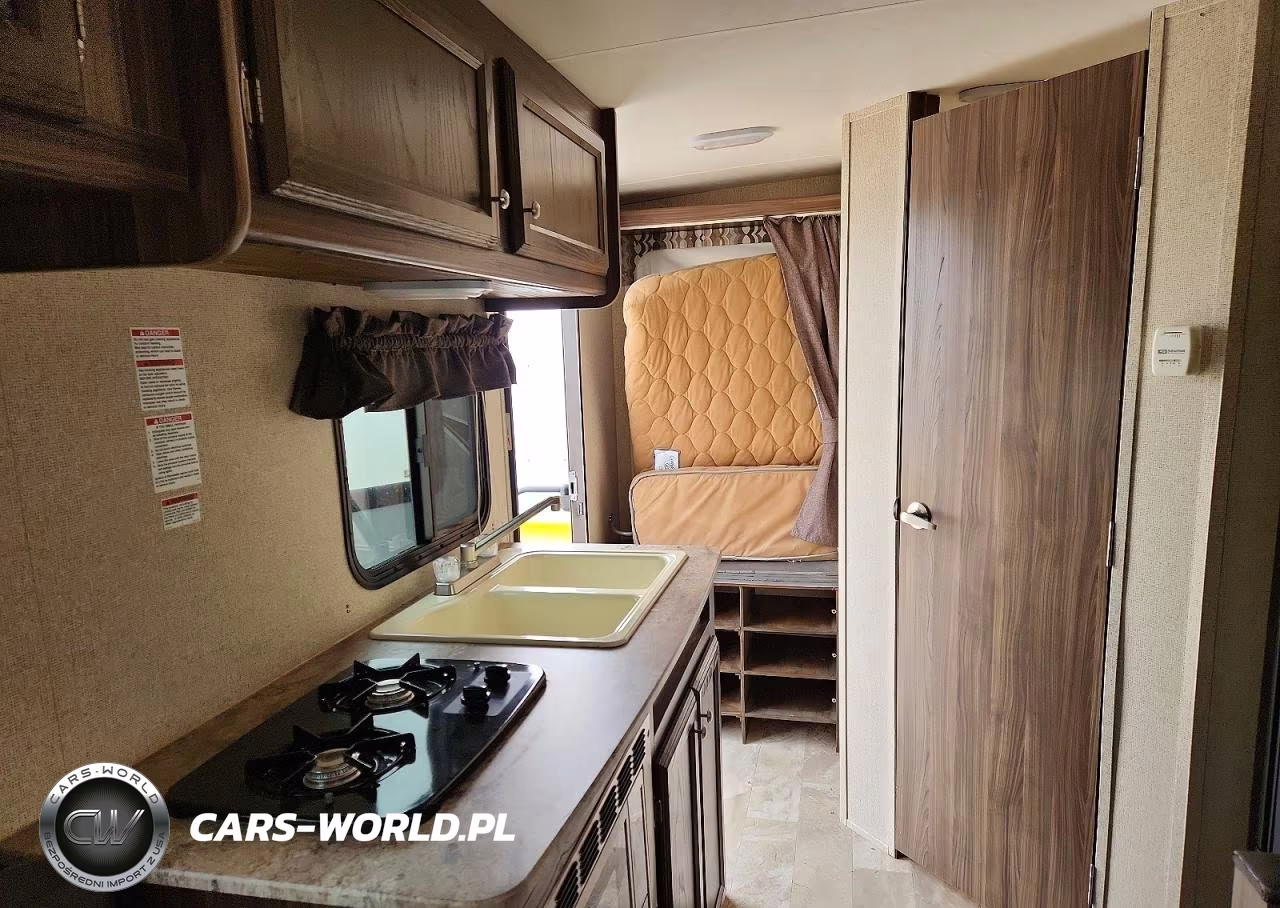 2019 Forest River Apex By Coachmen M-1 VIN:5ZT2CXDC2KL004838 - 6
