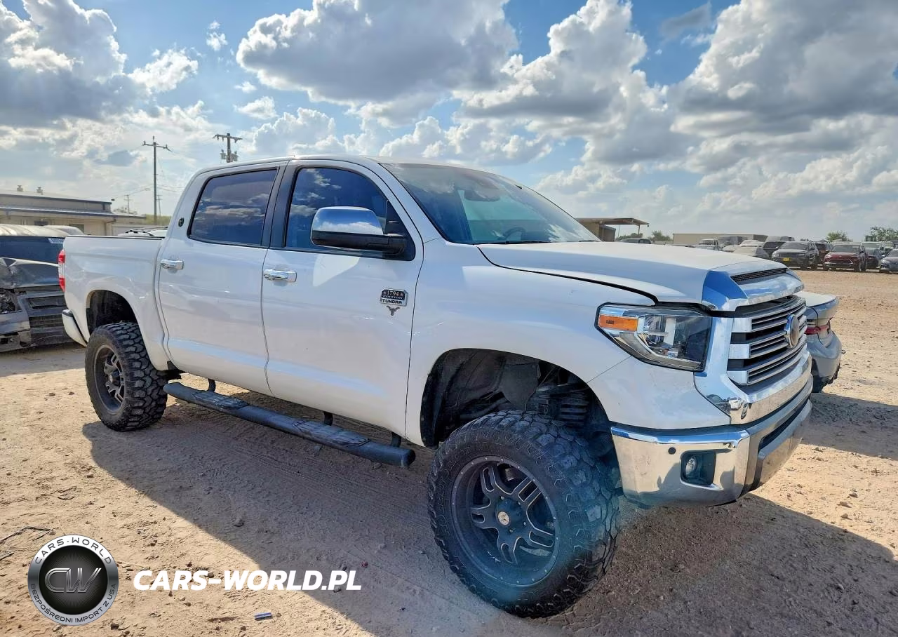 2020 Toyota Tundra 1794 Edition VIN:5TFAY5F17LX907317 - 4