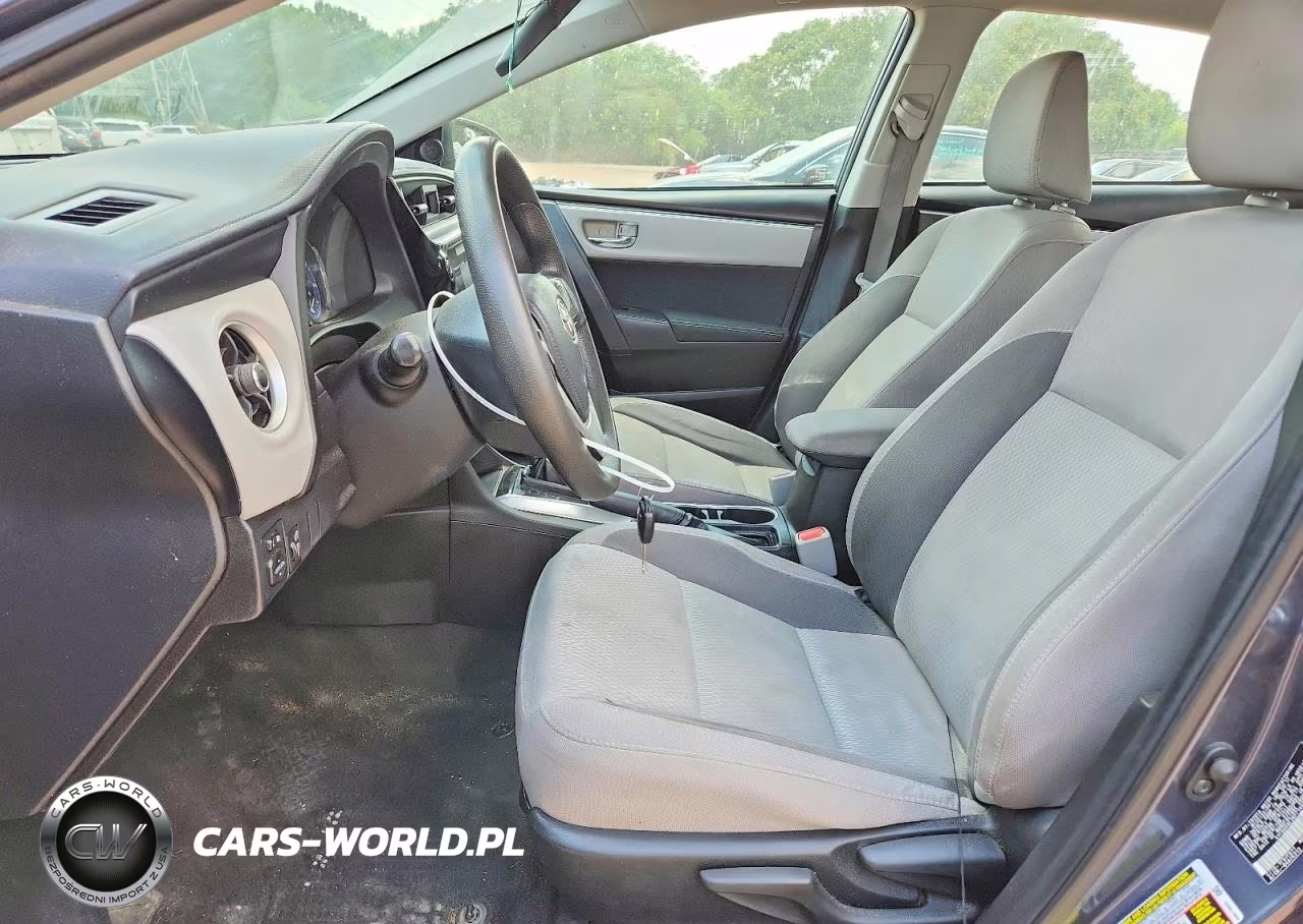 2017 Toyota Corolla Le VIN:5YFBURHE3HP714658 - 7