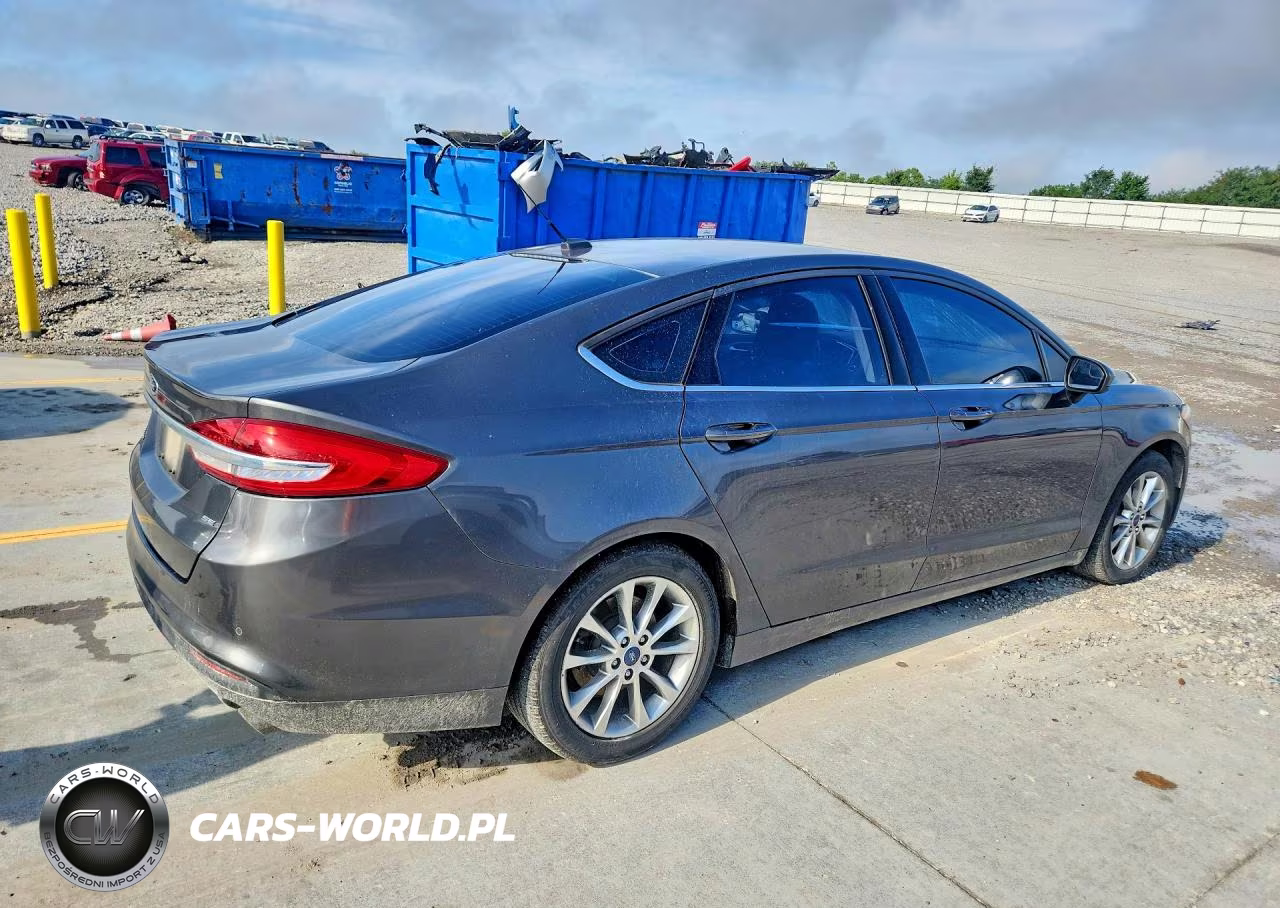 2017 Ford Fusion Se VIN:3FA6P0H75HR144636 - 3