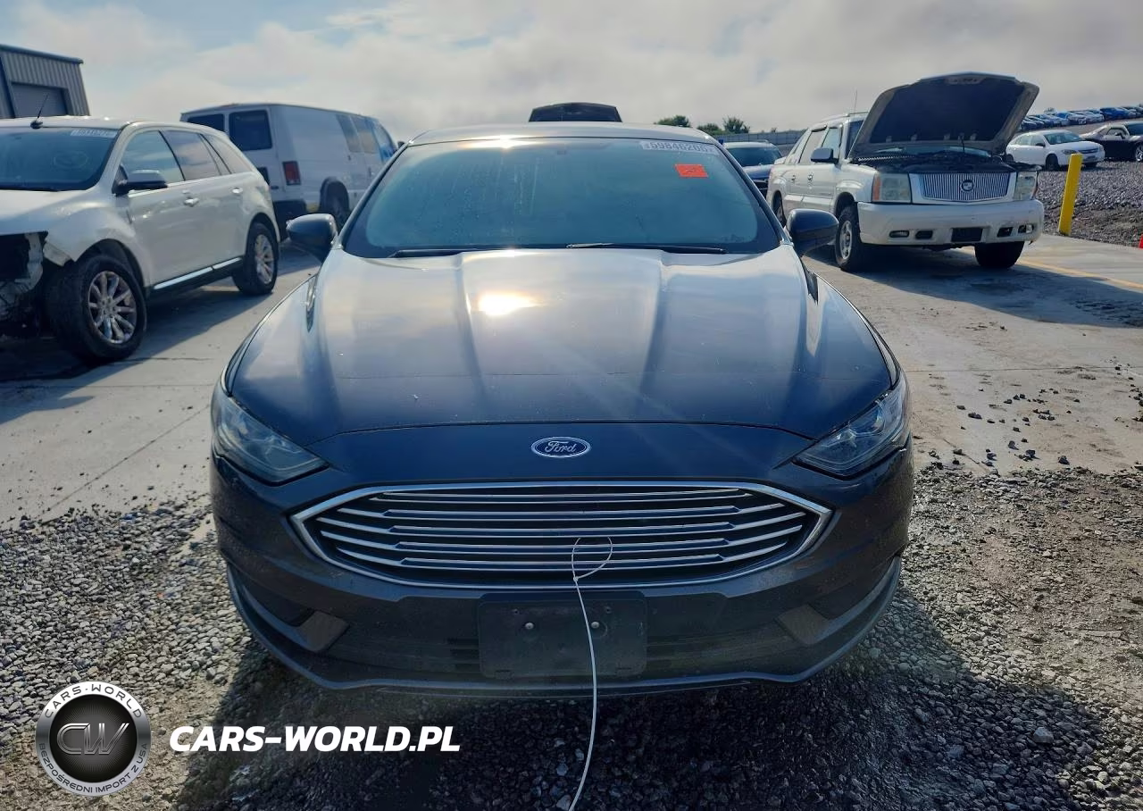 2017 Ford Fusion Se VIN:3FA6P0H75HR144636 - 5