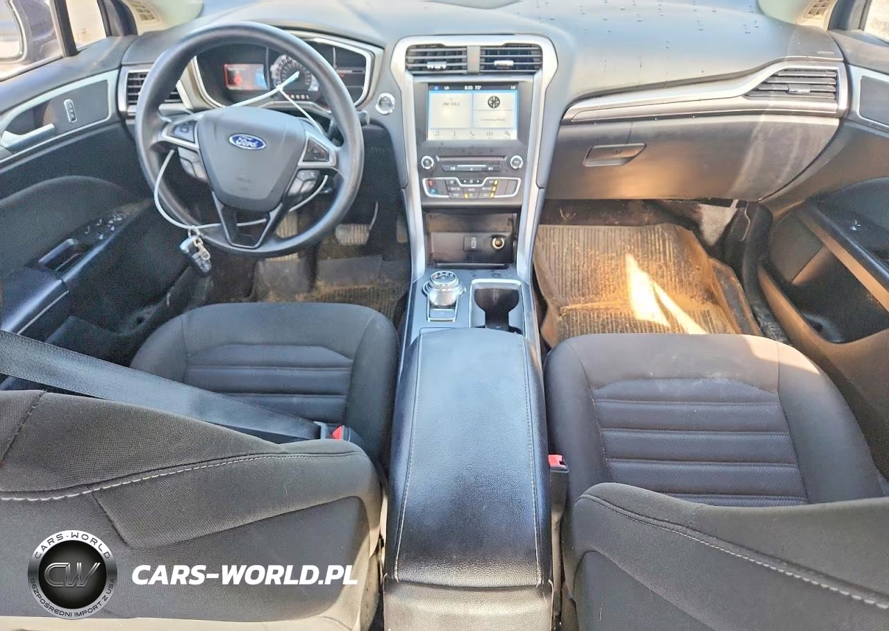 2017 Ford Fusion Se VIN:3FA6P0H75HR144636 - 8