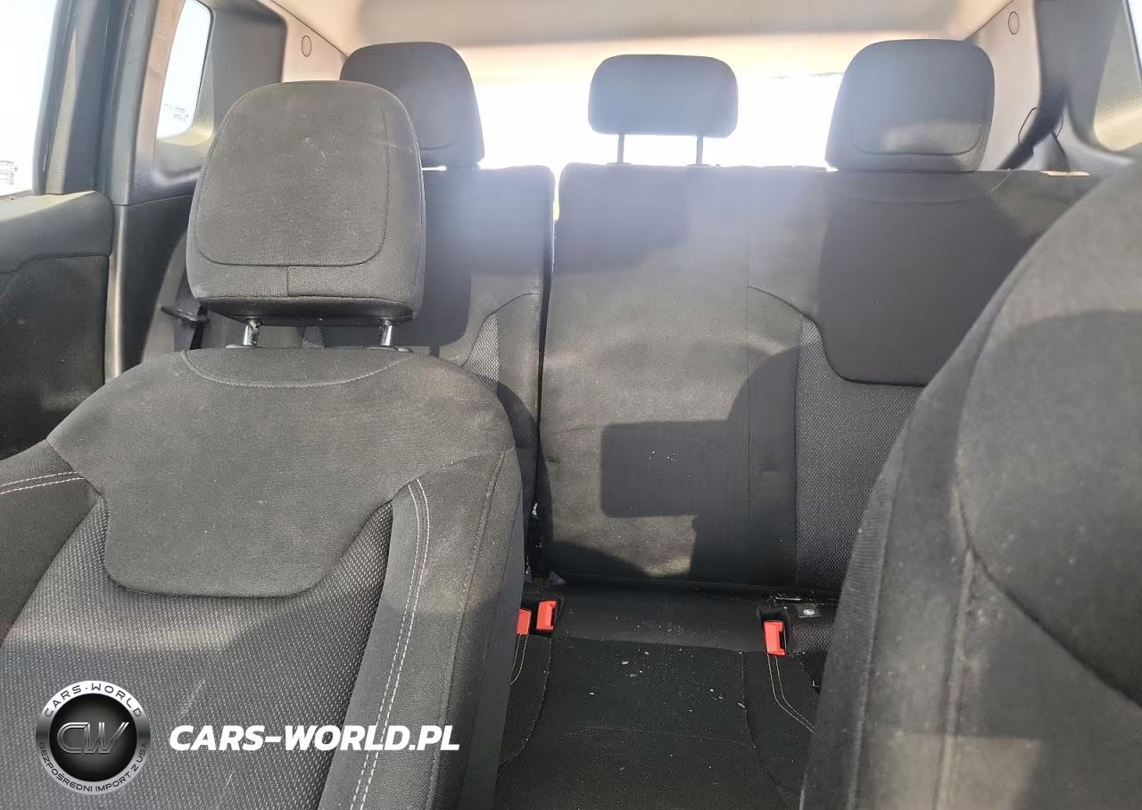 2021 Jeep Renegade Sport VIN:ZACNJDAB5MPM12583 - 10