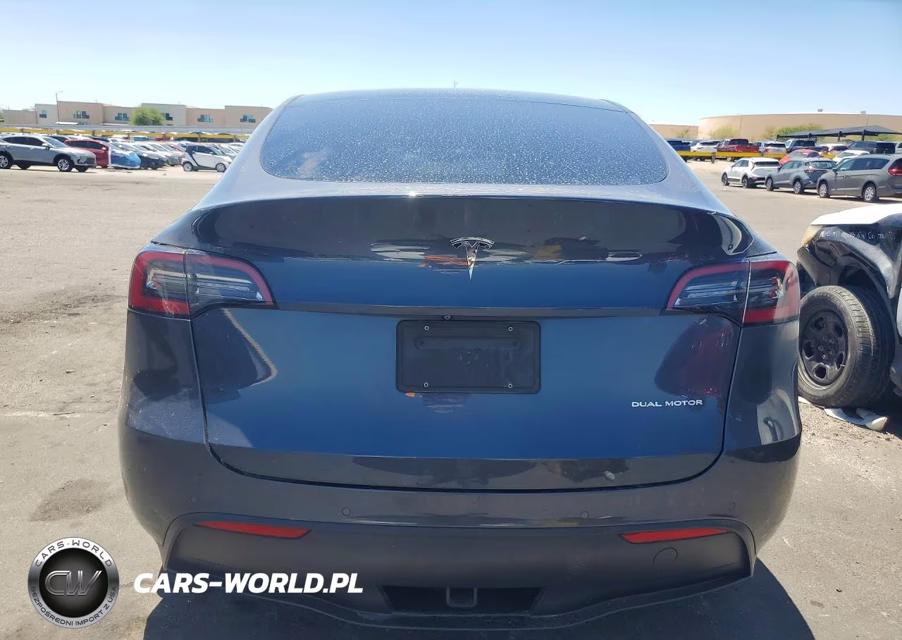 2021 Tesla Model Y VIN:5YJYGDEE1MF143802 - 6
