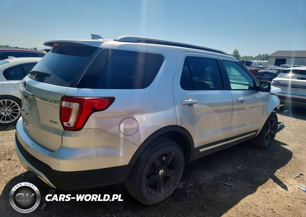 2016 Ford Explorer Xlt VIN:1FM5K8D83GGA05530 - 3