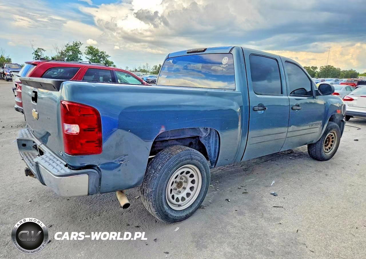 2007 Chevrolet Silverado C1500 Crew Cab VIN:2GCEC13C971717942 - 3