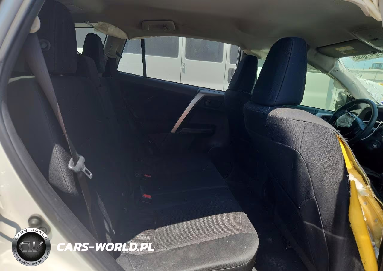 2017 Toyota Rav4 Le VIN:JTMZFREVXHJ136642 - 11