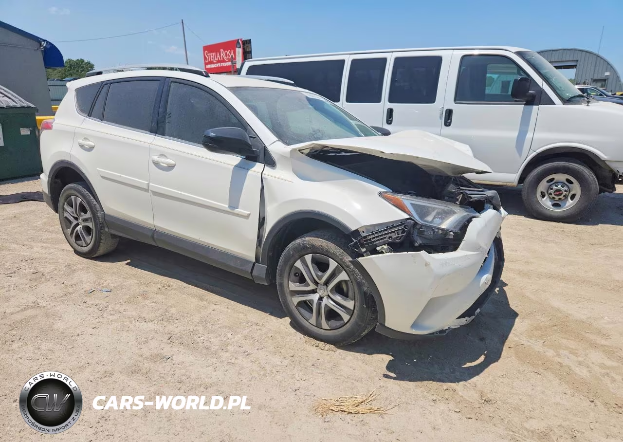2017 Toyota Rav4 Le VIN:JTMZFREVXHJ136642 - 4