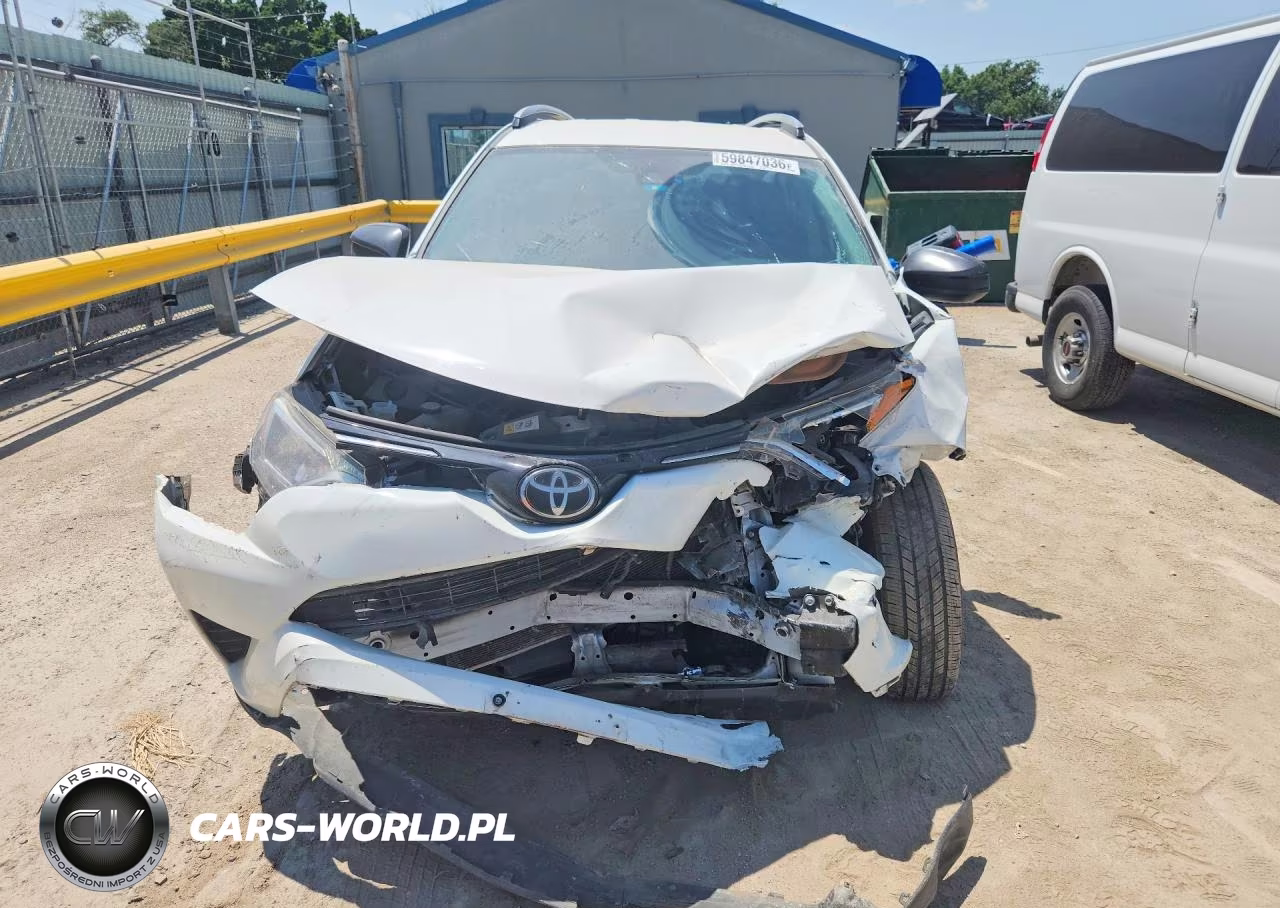 2017 Toyota Rav4 Le VIN:JTMZFREVXHJ136642 - 5