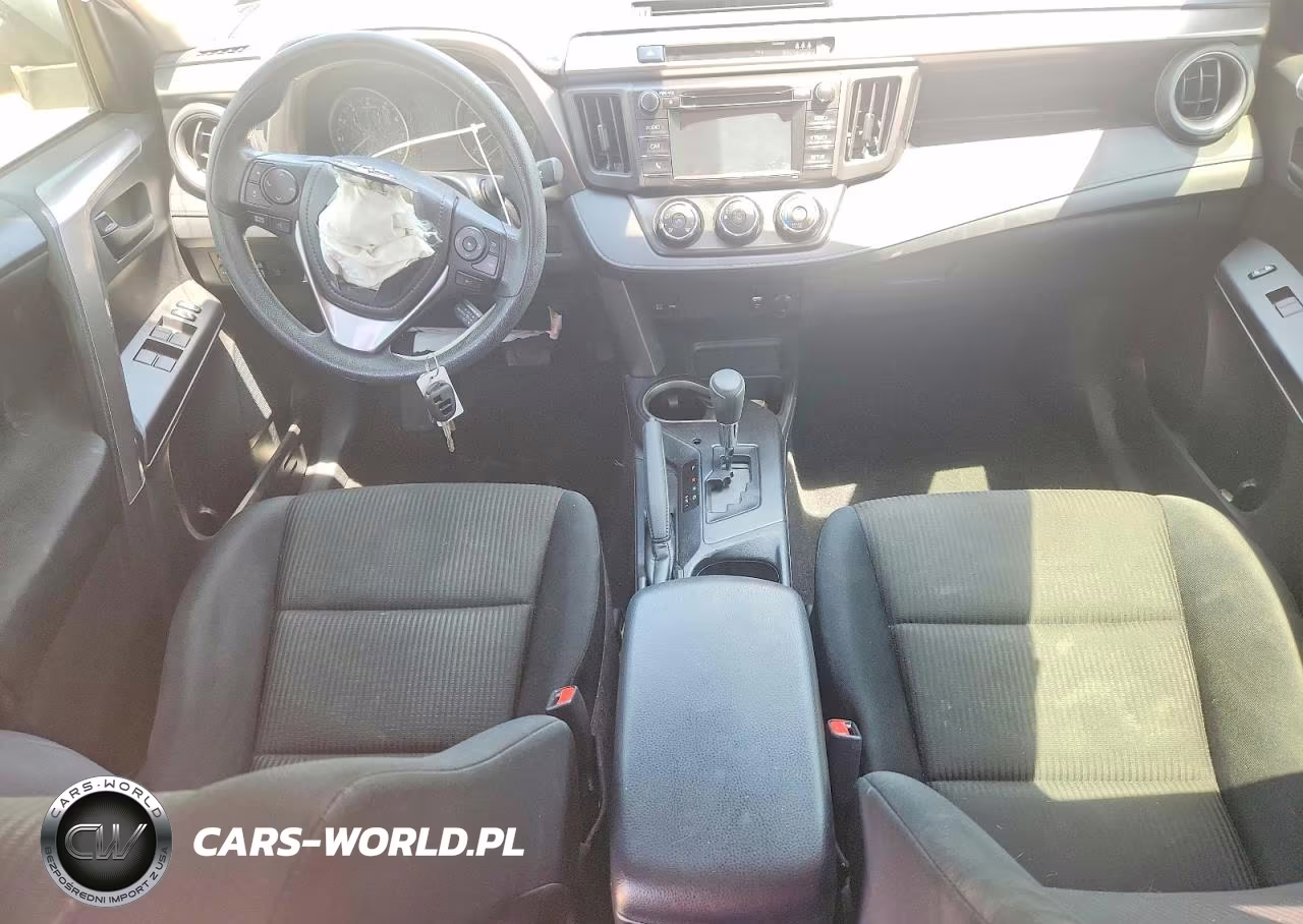 2017 Toyota Rav4 Le VIN:JTMZFREVXHJ136642 - 8