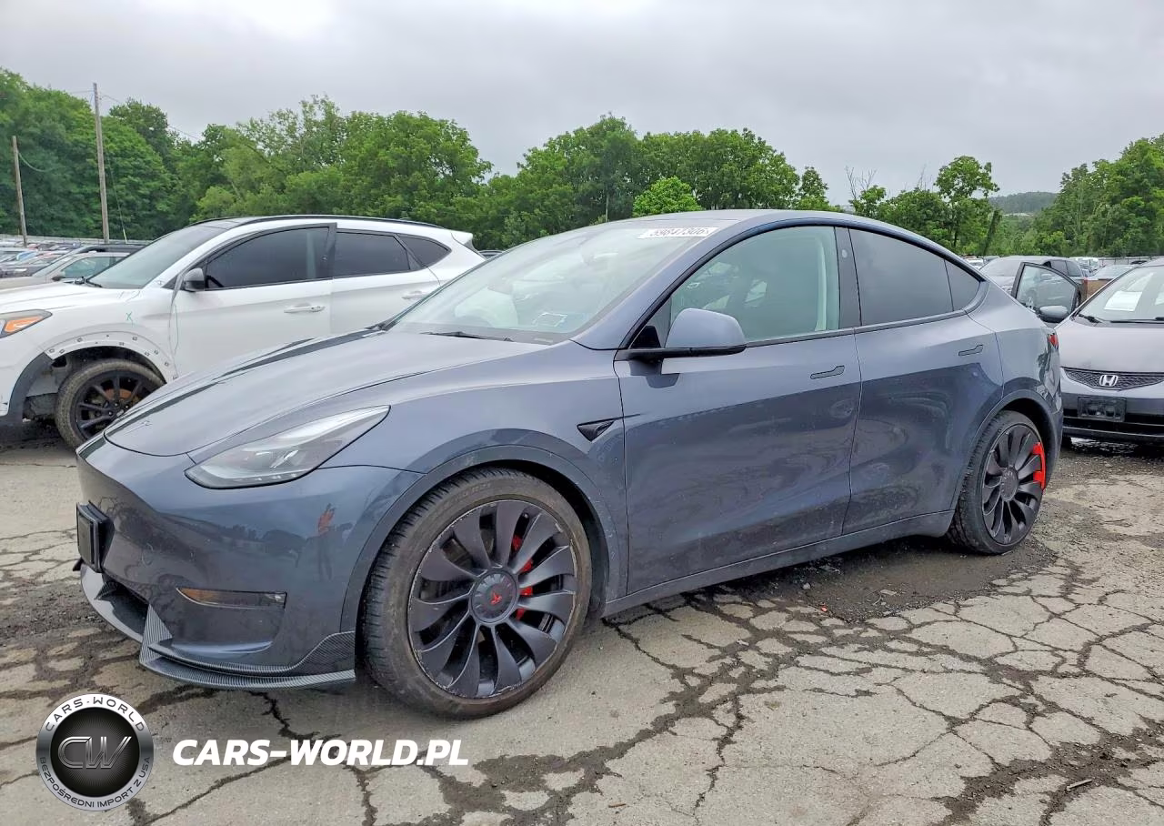 2023 Tesla Model Y – zdjęcie 1 z 13