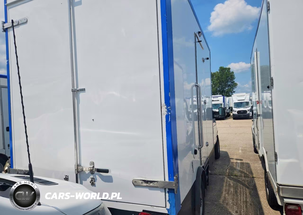 2023 Ford E350 Refrigerated Box Truck VIN:1FDWE3FK7PDD08447 - 3
