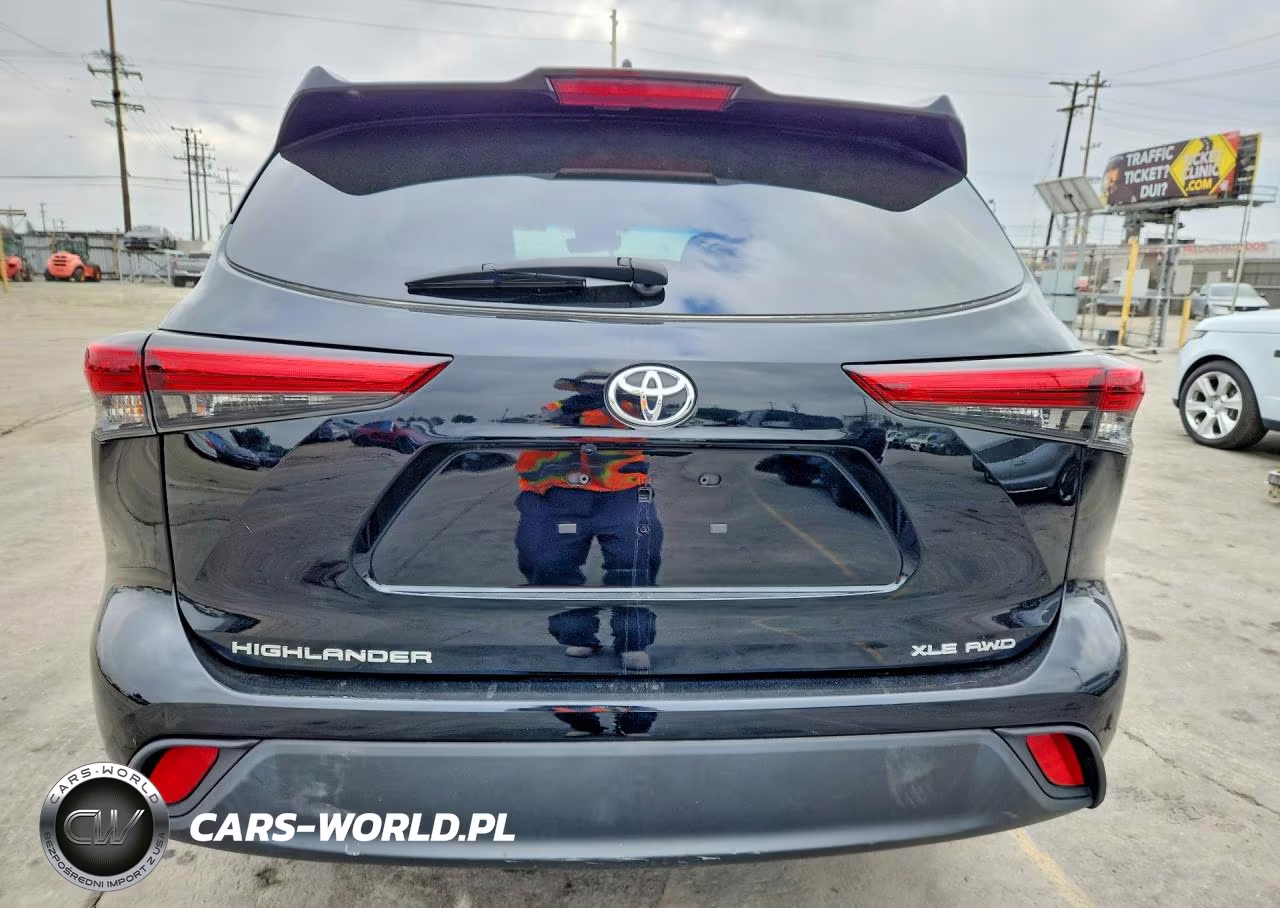 2022 Toyota Highlander Xle VIN:5TDGZRBH0NS586148 - 6
