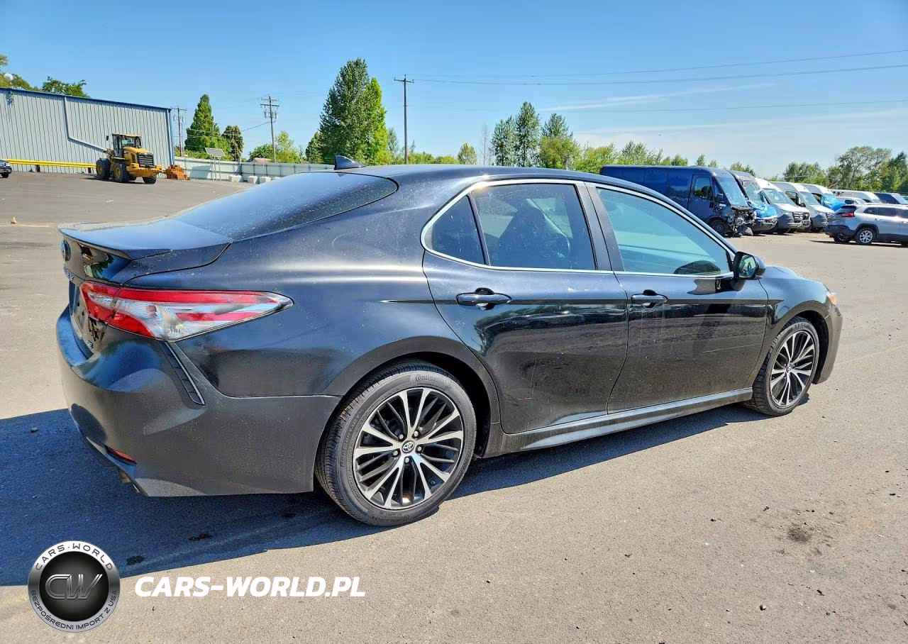 2019 Toyota Camry Se VIN:4T1B11HK5KU202325 - 3