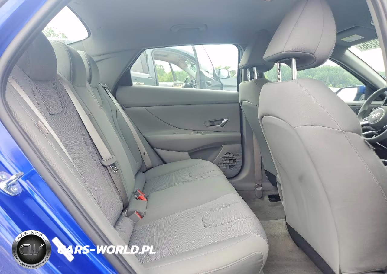 2026 Hyundai Elantra Se VIN:KMHLL4DG8TU103162 - 10