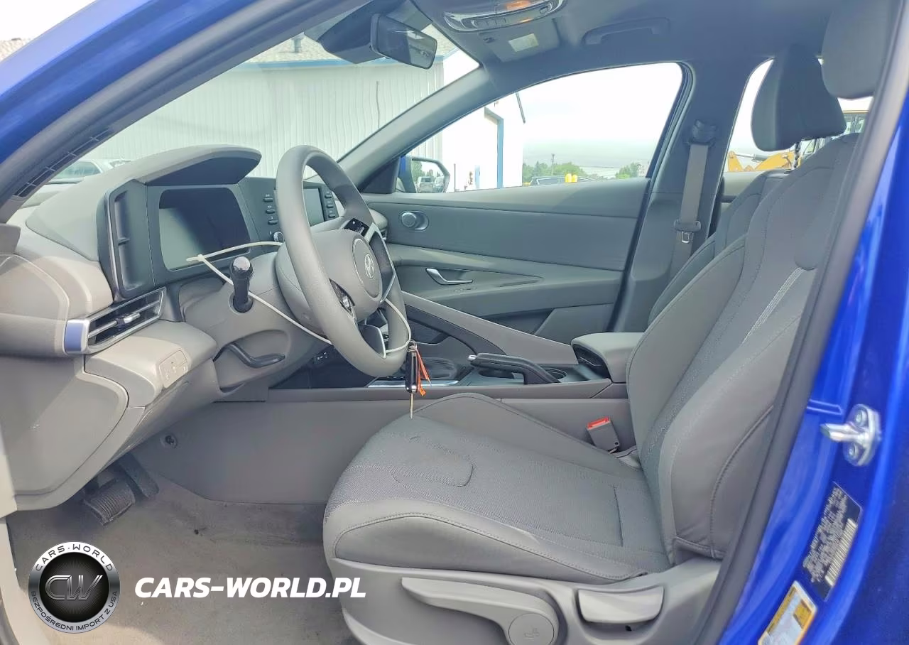 2026 Hyundai Elantra Se VIN:KMHLL4DG8TU103162 - 7