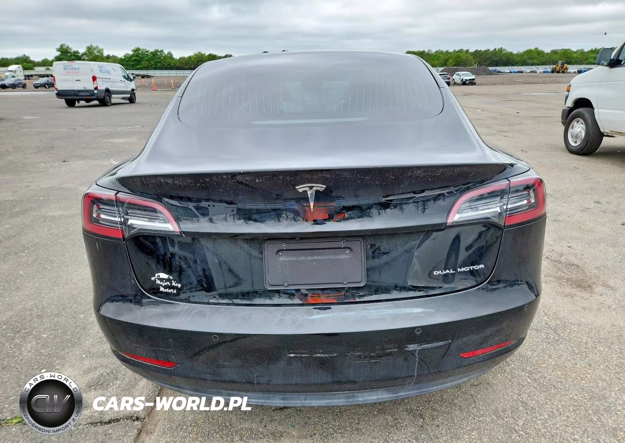 2018 Tesla 3 VIN:5YJ3E1EB5JF182179 - 6