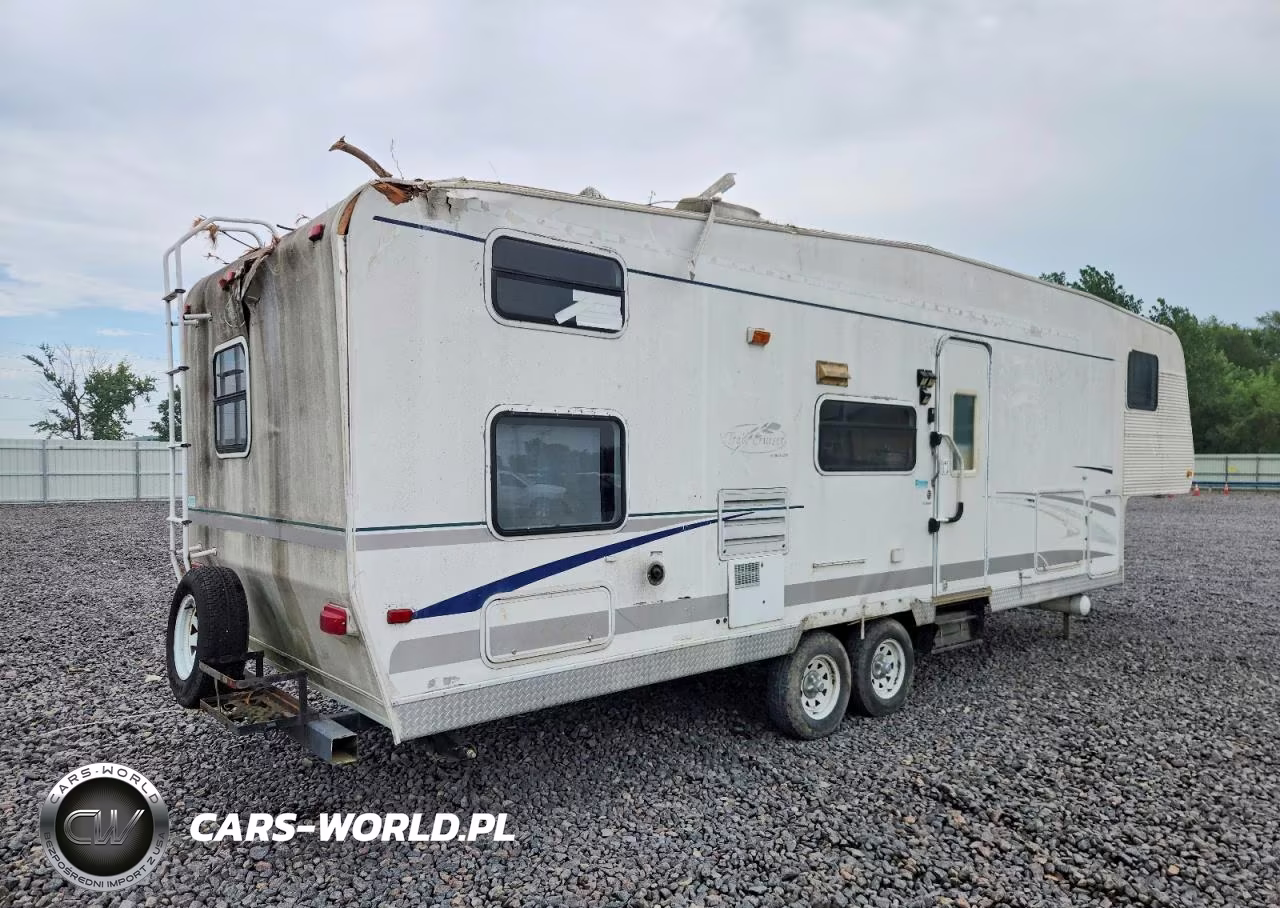 2005 R-Vision R-Vision VIN:4WYF03M2051401692 - 4
