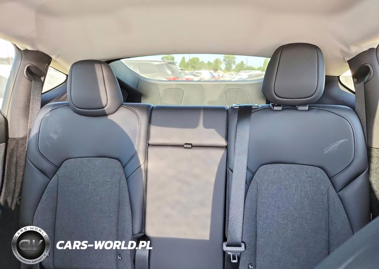 2026 Tesla Model Y VIN:7SAYGDED3TA590105 - 10