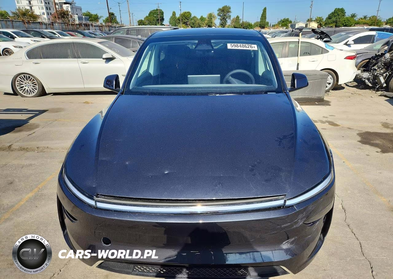 2026 Tesla Model Y VIN:7SAYGDED3TA590105 - 5