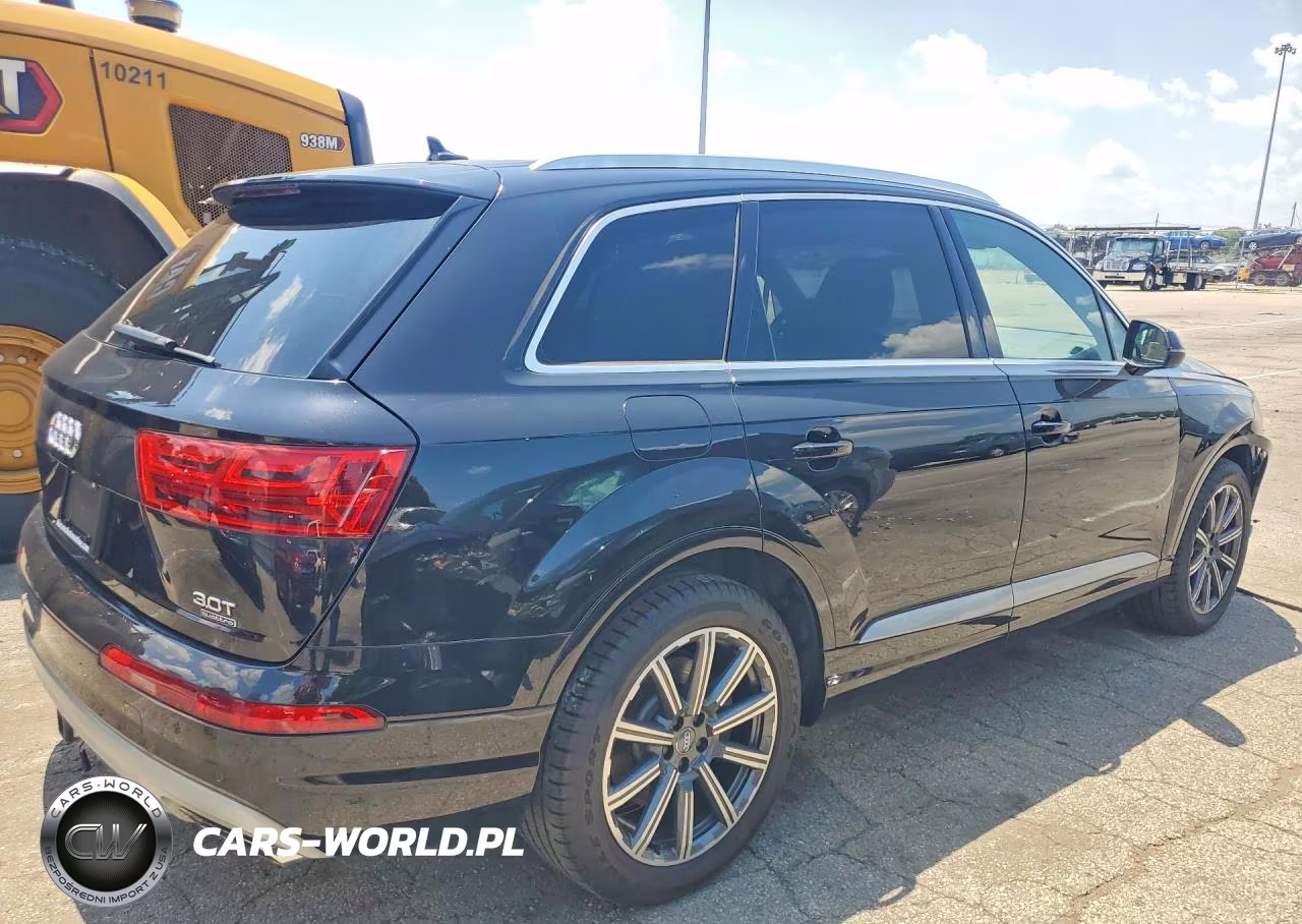 2017 Audi Q7 Premium Plus VIN:WA1LAAF70HD034703 - 3