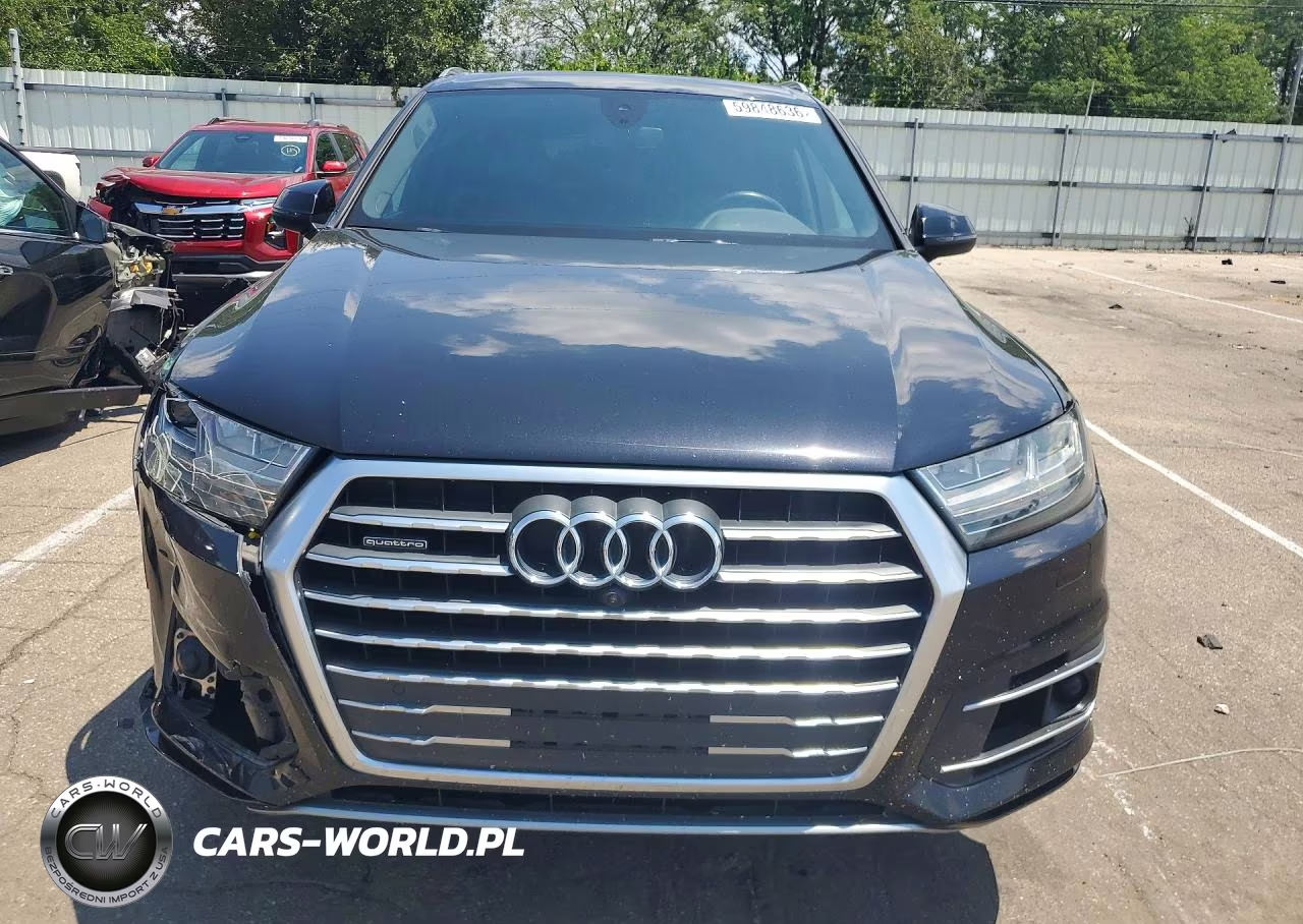 2017 Audi Q7 Premium Plus VIN:WA1LAAF70HD034703 - 5