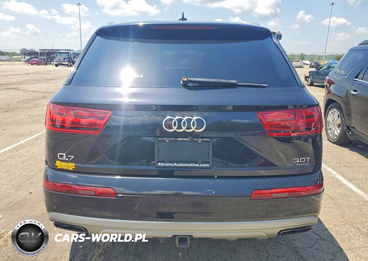 2017 Audi Q7 Premium Plus VIN:WA1LAAF70HD034703 - 6