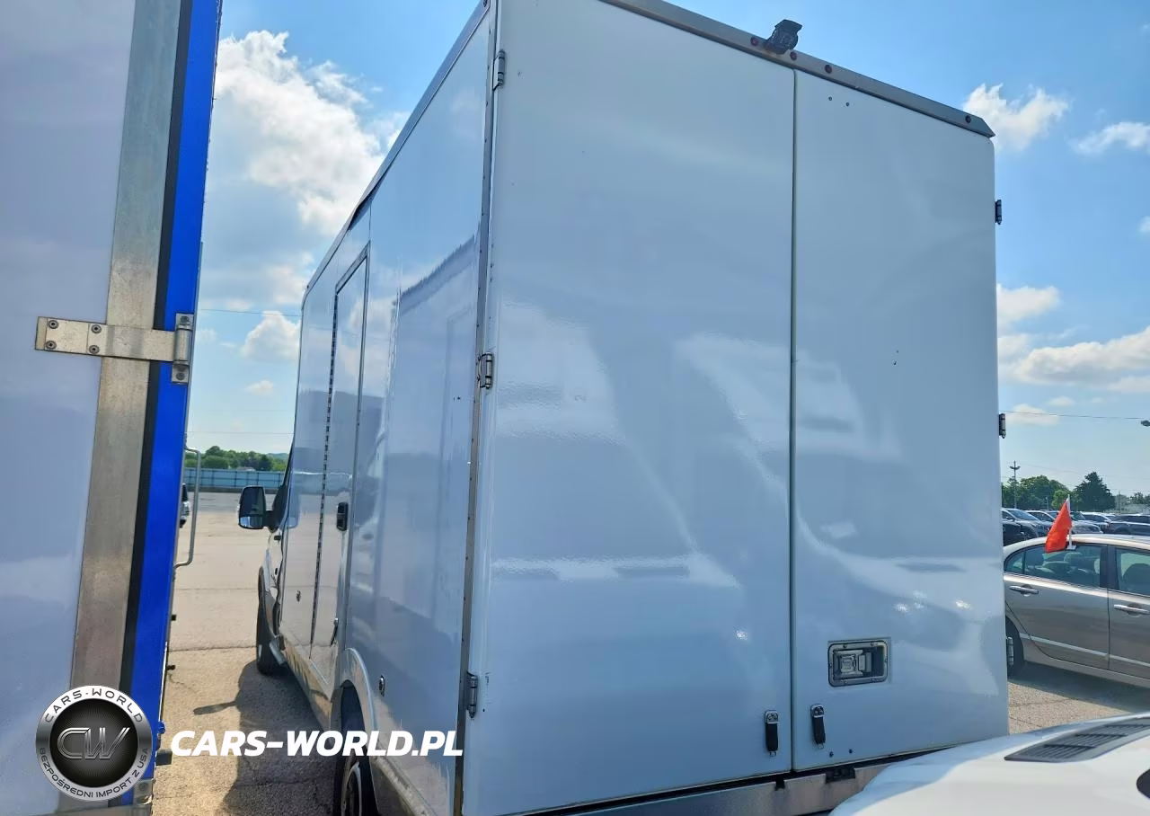 2020 Ford Transit Refrigerated Box Truck VIN:1FDBW5Z8XLKB11480 - 2