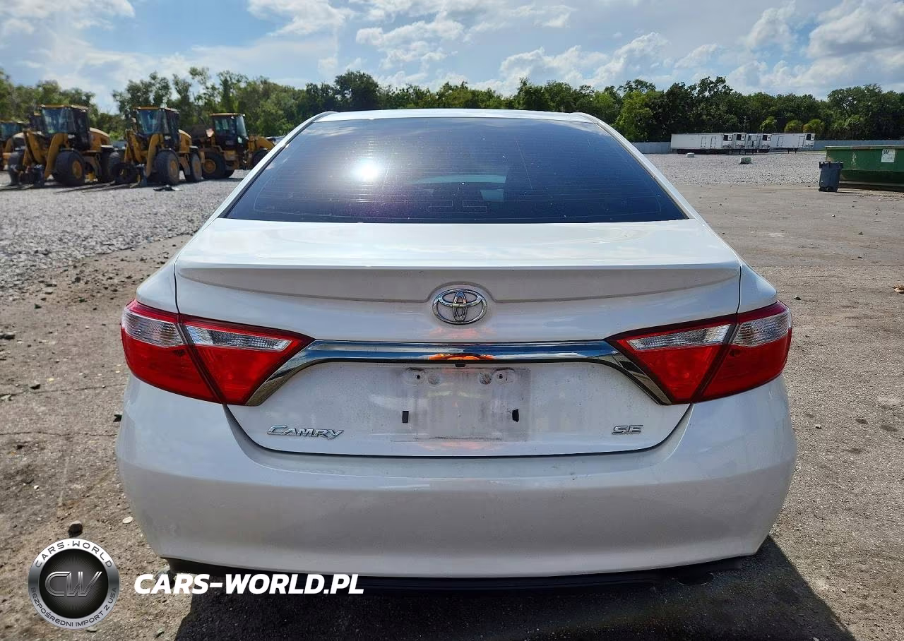 2016 Toyota Camry Se VIN:4T1BF1FK2GU202472 - 6