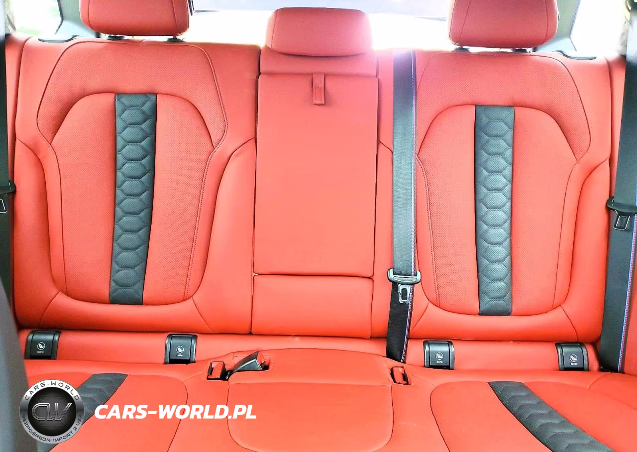 2025 BMW X5 M Competition VIN:5YM13ET00S9X01115 - 10