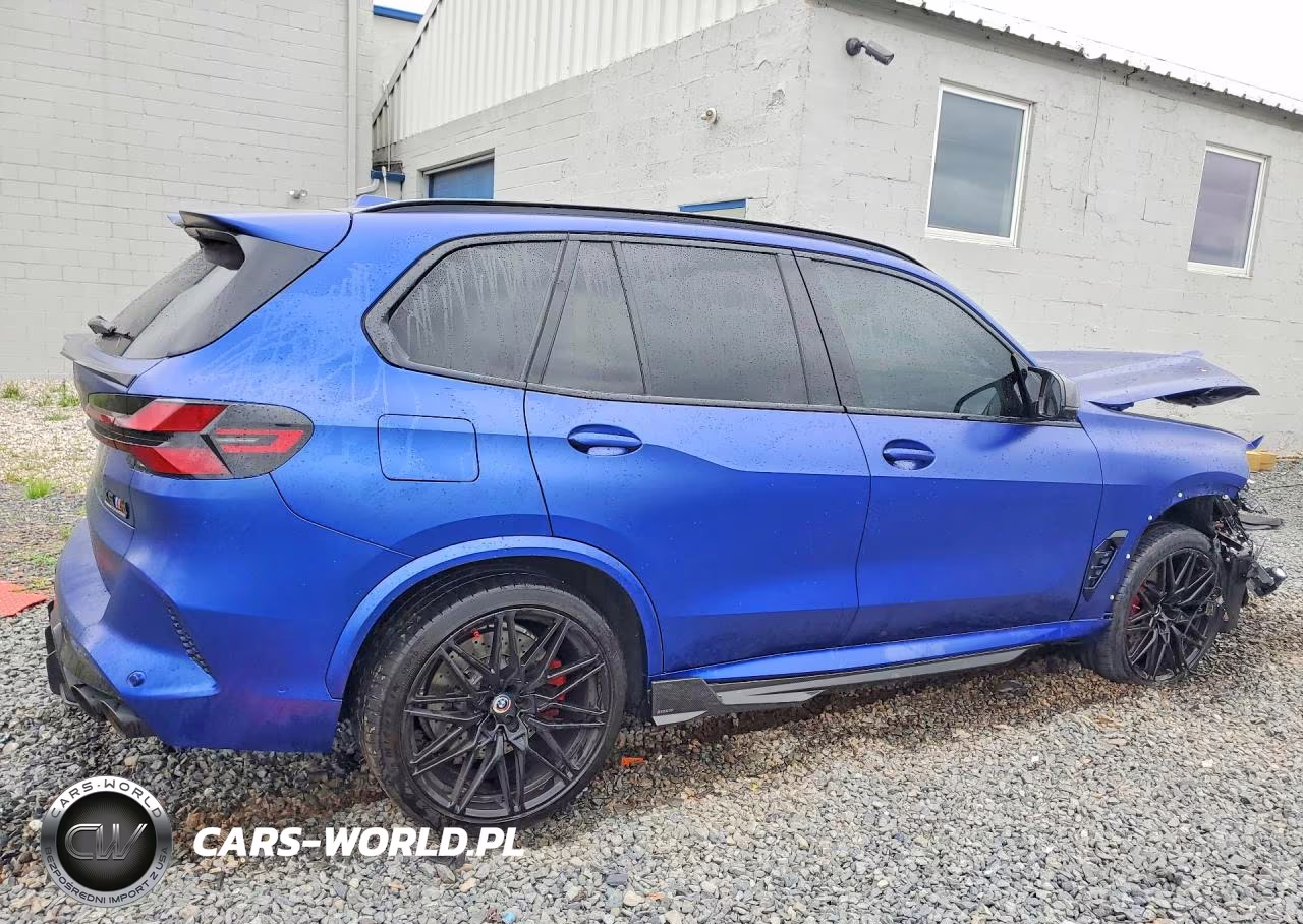 2025 BMW X5 M Competition VIN:5YM13ET00S9X01115 - 3